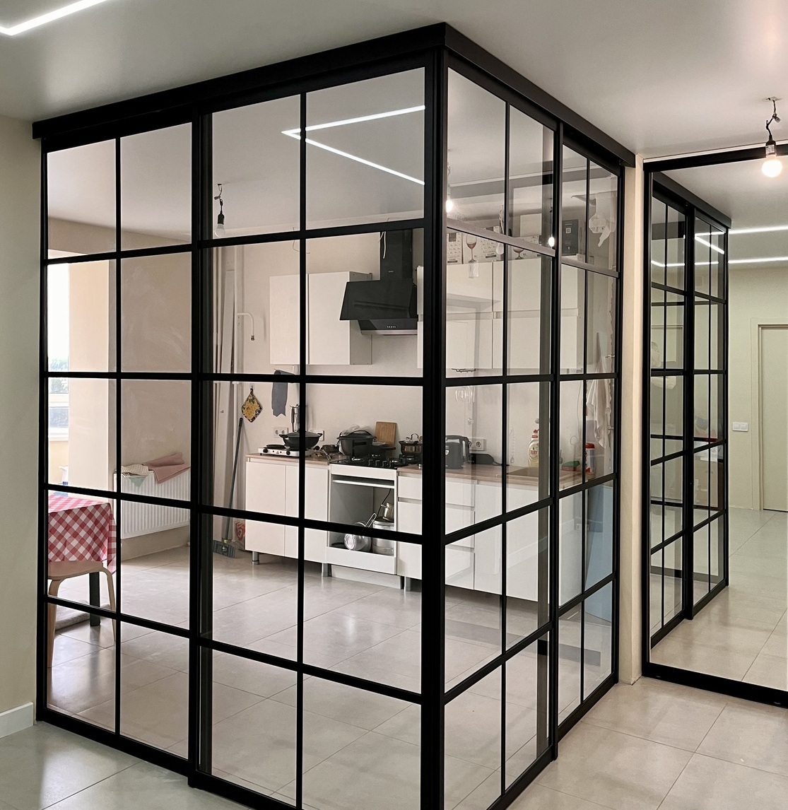 Стеклянные перегородки на заказ Стеклянные перегородки